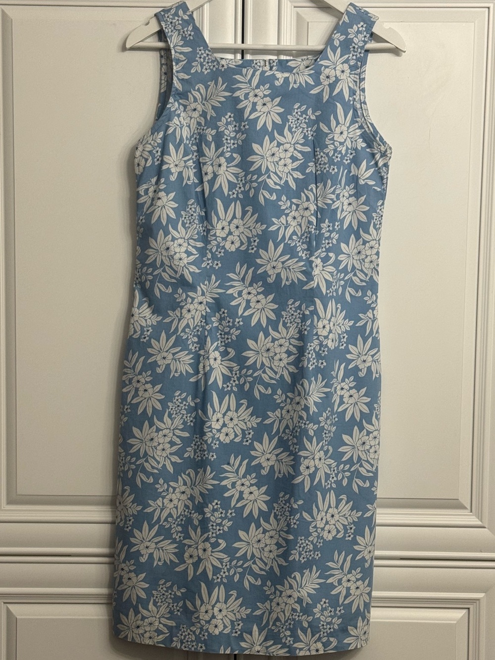 Vintage D'allaird Size 12 Blue + White Floral Midi Sheath Dress - Sleeveless